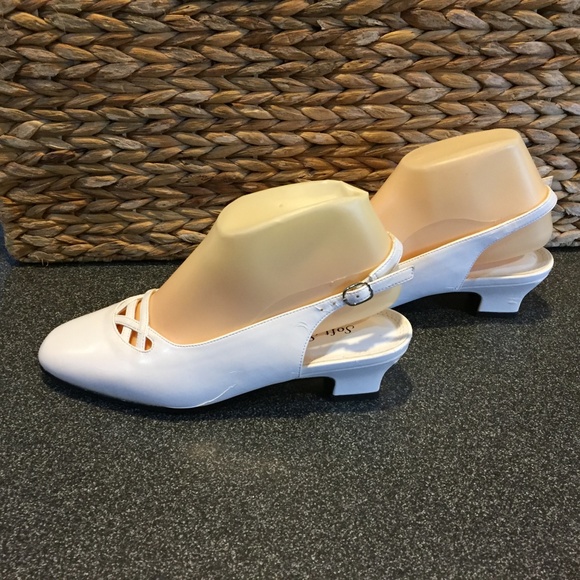 Hush Puppies Soft Style White Slingback Shoes - Picture 7 of 16